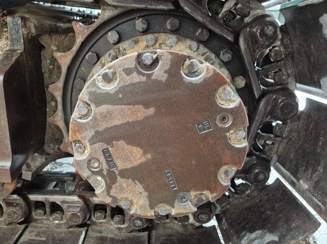 Hitachi ZX210LC-6