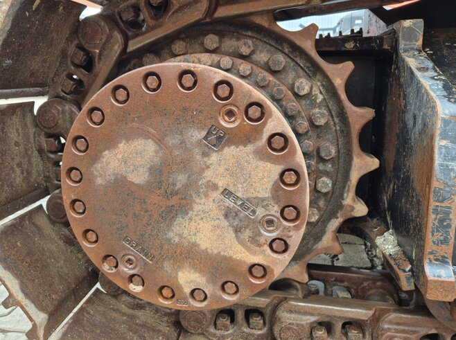 Hitachi ZX350LCN-7 + Demarec DXS-60