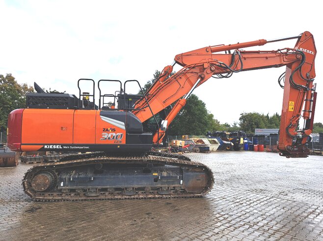 Hitachi ZX300LCN-7