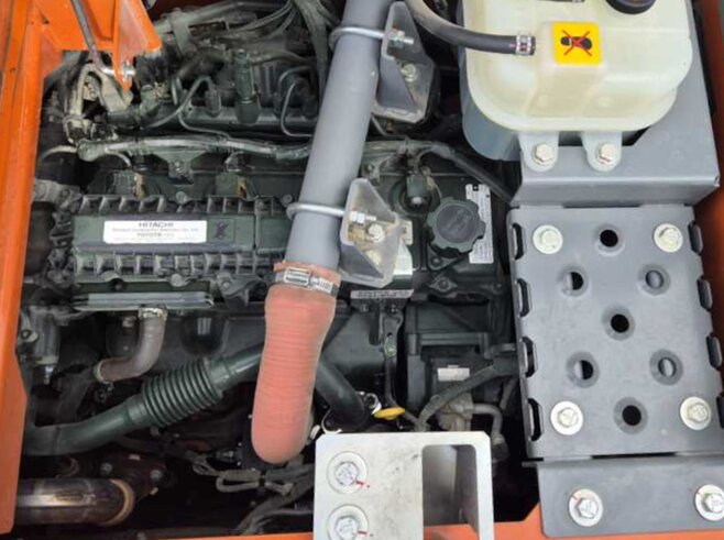 Hitachi ZX135US-7