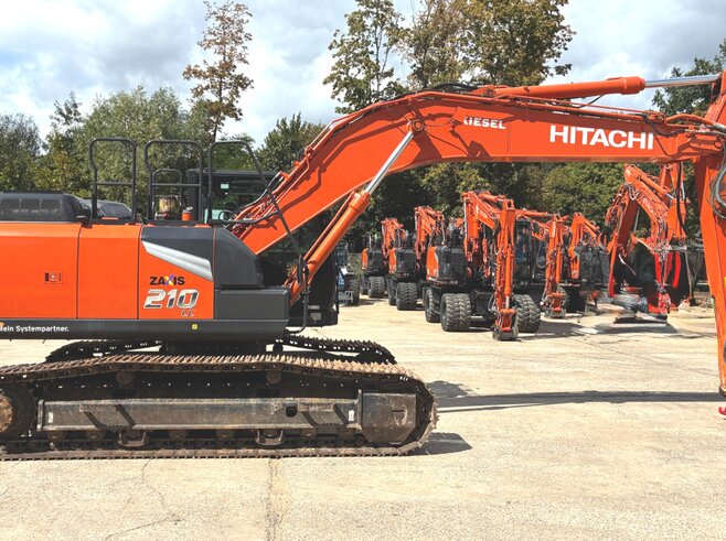 Hitachi ZX210LC-7