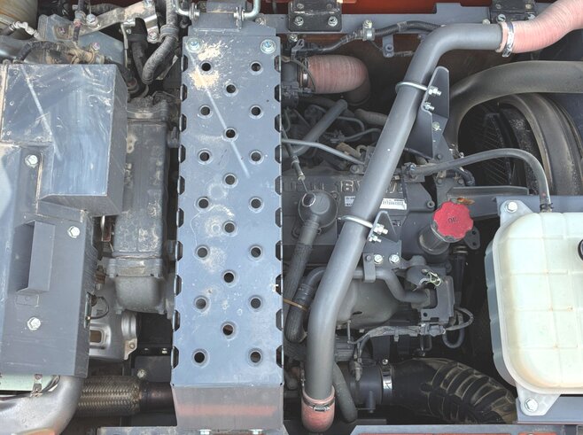 Hitachi ZX210LC-7