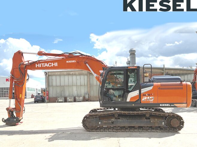 Hitachi ZX210LC-7