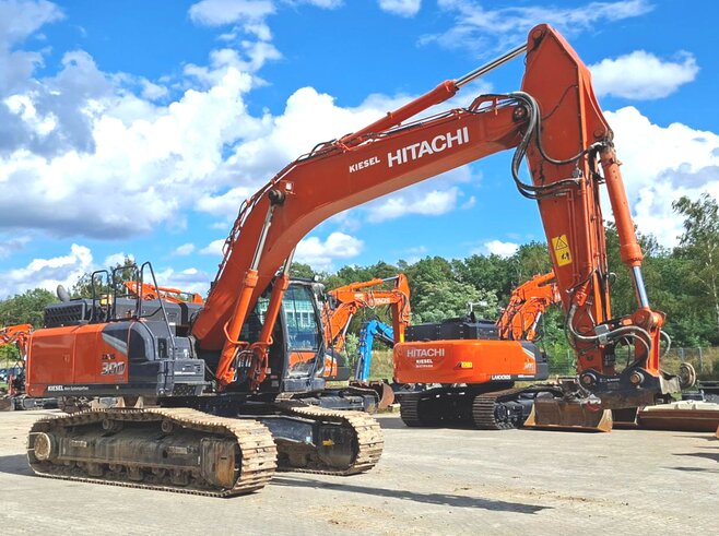 Hitachi ZX300LCN-7