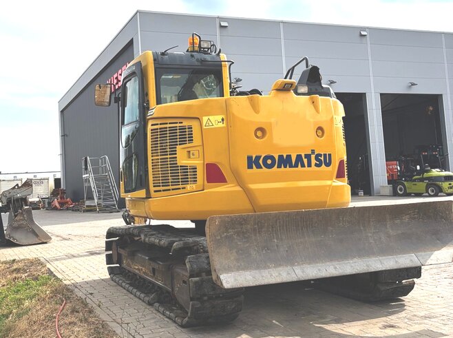 Komatsu PC138US-11