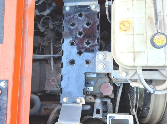 Hitachi ZX225USLC-6