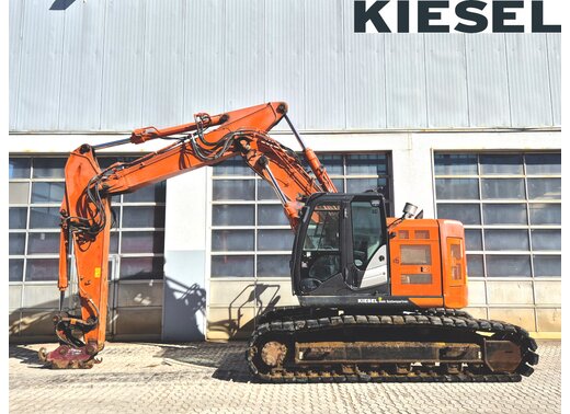 Hitachi ZX225USLC-6