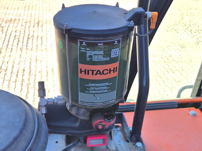 Hitachi ZX350LCN-7