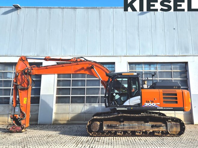 Hitachi ZX300LCN-6