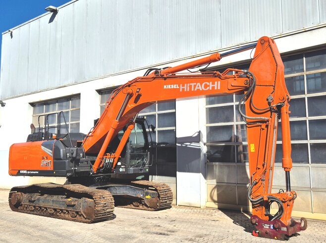 Hitachi ZX250LCN-7