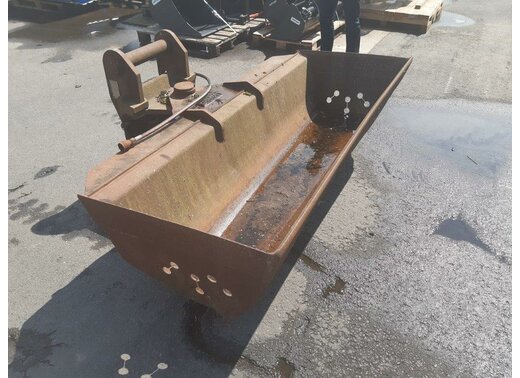 Lehnhoff Grabenräumlöffel schwenkbar 2000mm, SW20 Aufnahme