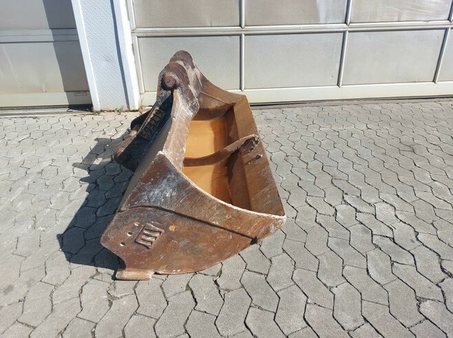 Grabenräumlöffel starr 2000mm