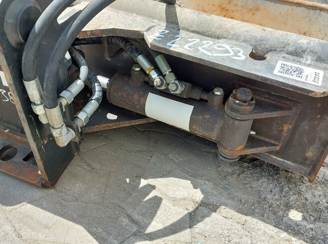 Henle Grabenräumlöffel schwenkbar 1200mm