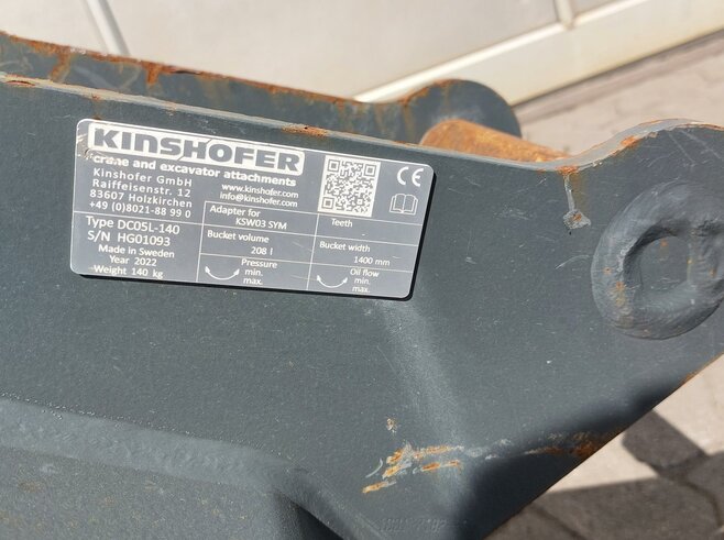 Kinshofer Grabenräumlöffel starr 1400mm