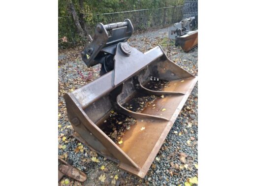 Rädlinger Grabenräumlöffel schwenkbar 2200mm