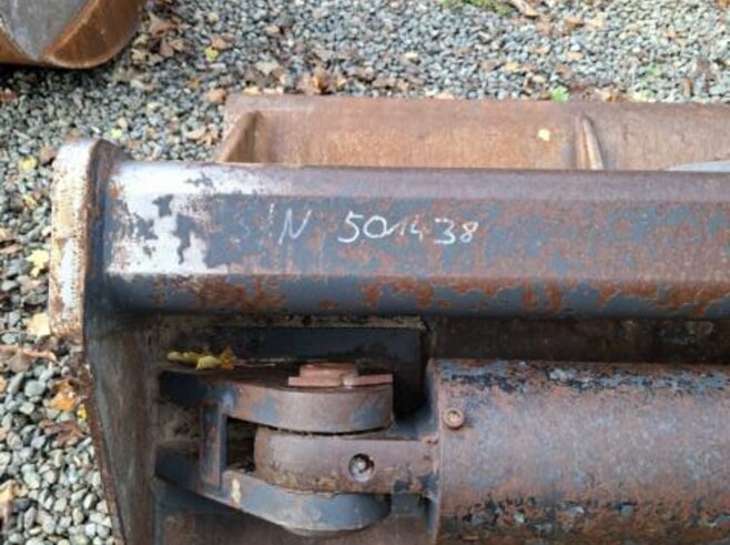 Rädlinger Grabenräumlöffel schwenkbar 2200mm