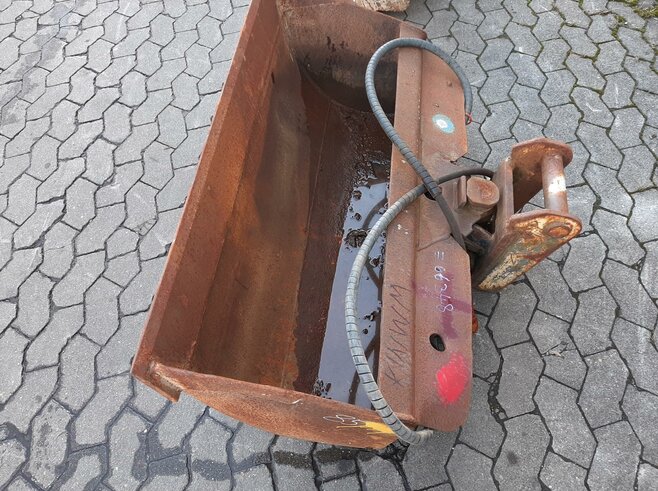 Grabenräumlöffel schwenkbar 1200mm