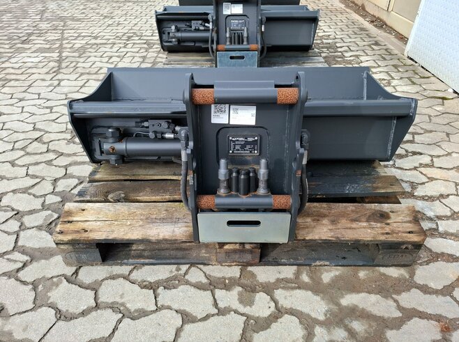 Rädlinger Grabenräumlöffel schwenkbar 1200mm