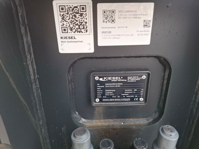 Rädlinger  Grabenräumlöffel schwenkbar 1200mm