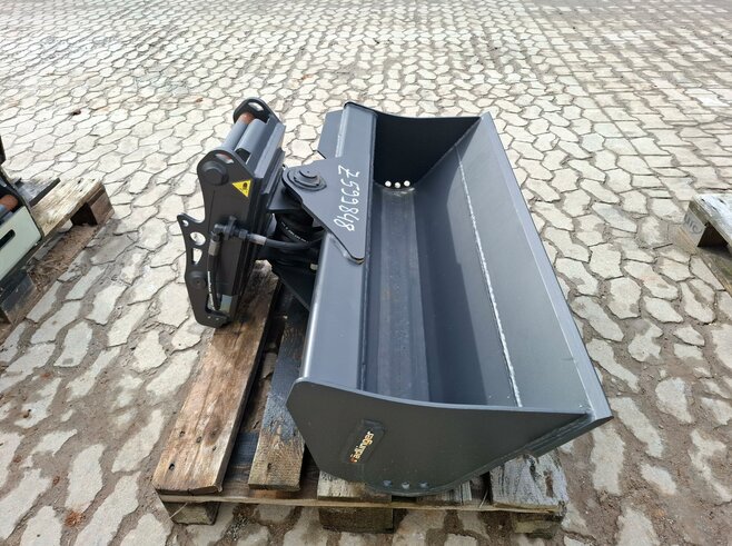 Rädlinger  Grabenräumlöffel schwenkbar 1200mm