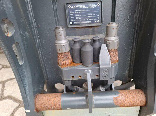 Rädlinger Grabenräumlöffel schwenkbar 1400mm KGL05H-1400