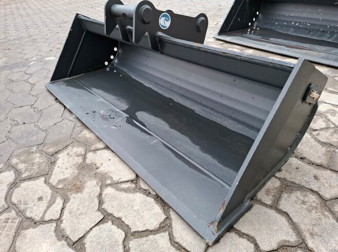 Rädlinger Grabenräumlöffel Starr 1200mm KGL02S-1200