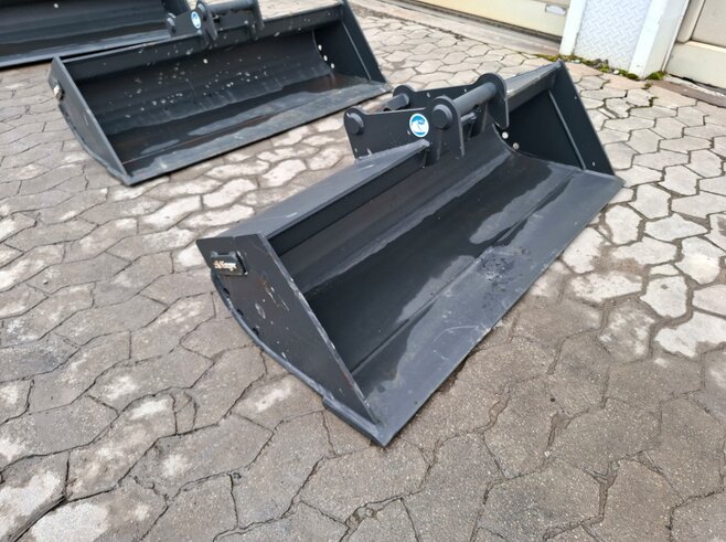 Rädlinger Grabenräumlöffel Starr 1200mm KGL02S-1200