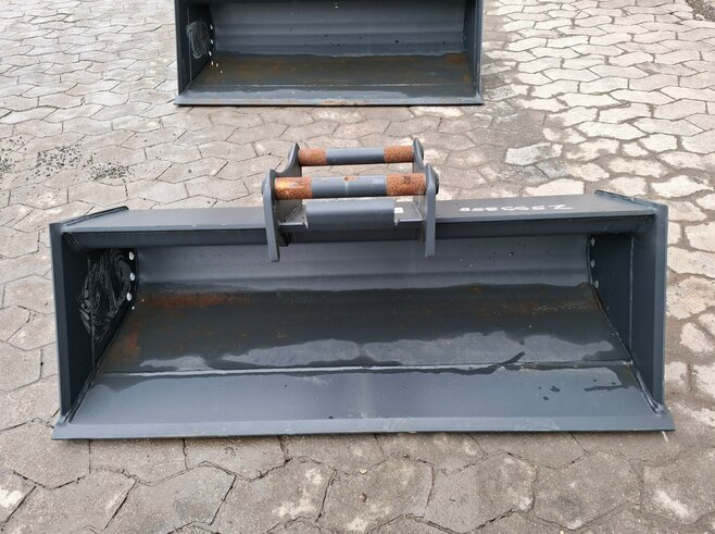 Rädlinger Grabenräumlöffel Starr 1200mm KGL03S-1200