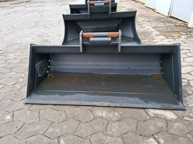 Rädlinger Grabenräumlöffel Starr 1200mm KGL04S-1200