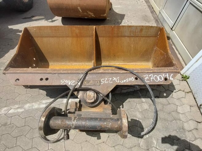 Grabenräumlöffel schwenkbar 2000mm