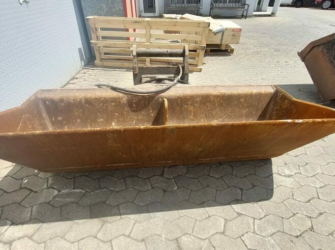 Grabenräumlöffel schwenkbar 2000mm