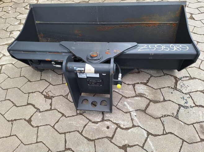 Rädlinger Grabenräumlöffel schwenkbar 1200mm