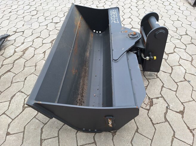 Rädlinger Grabenräumlöffel schwenkbar 1200mm