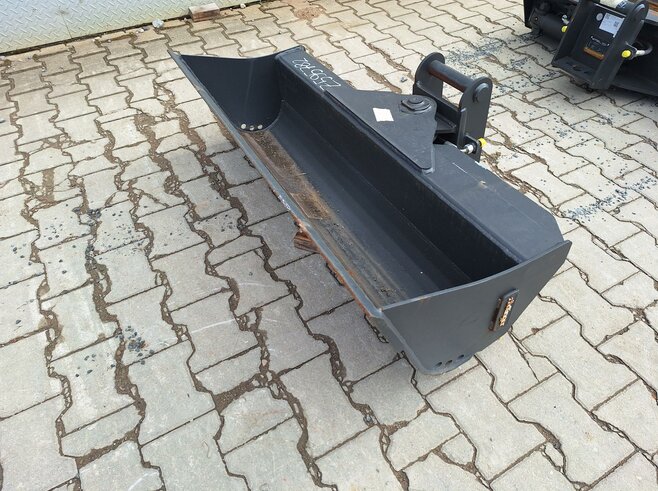 Rädlinger Grabenräumlöffel schwenkbar 1200 mm KGL02H-1200