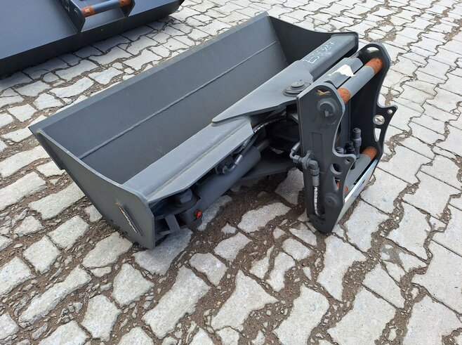 Rädlinger Grabenräumlöffel schwenkbar 1200 mm KGL03H-1200