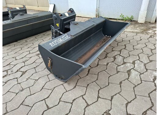 Rädlinger Grabenräumlöffel schwenkbar 1200mm KGL03H-1200