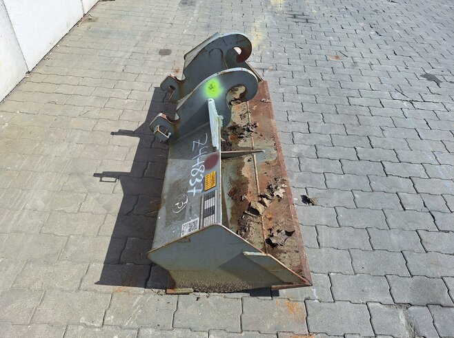 Reschkatec Grabenräumlöffel Starr 1500 mm