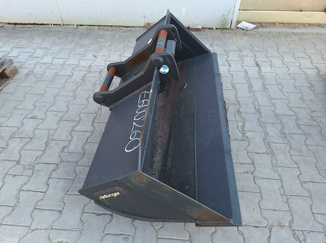 Rädlinger Grabenräumlöffel starr KGL08S-1500