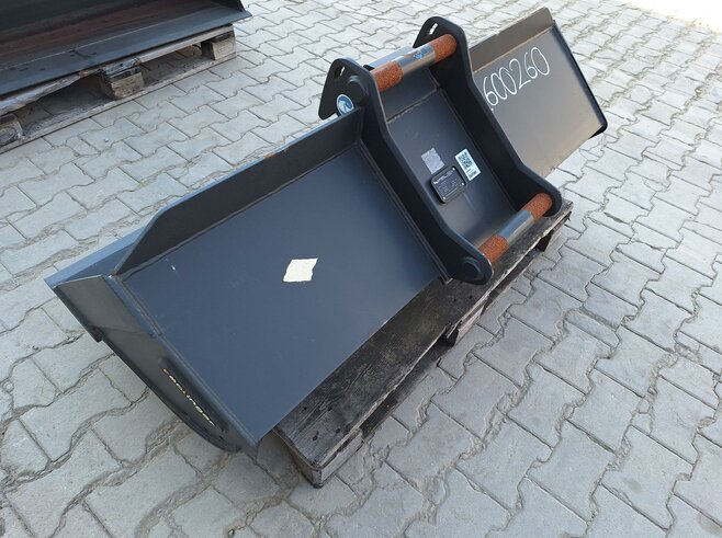 Rädlinger Grabenräumlöffel starr KGL08S-1500
