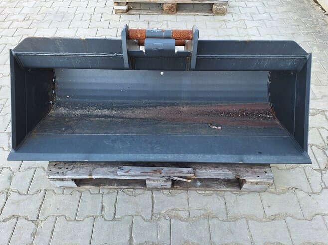 Rädlinger Grabenräumlöffel starr KGL08S-1500