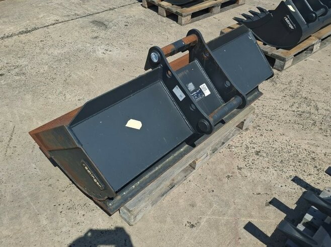 Rädlinger Grabenräumlöffel starr KGL08S-1500