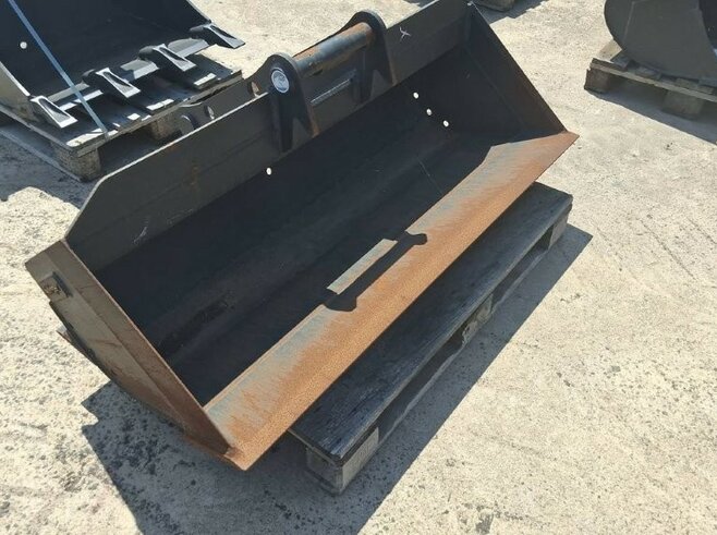 Rädlinger Grabenräumlöffel starr KGL08S-1500