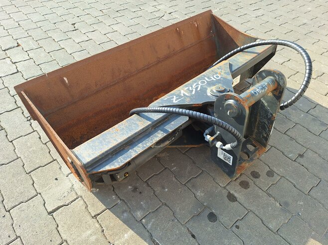Rädlinger Grabenräumlöffel schwenkbar 1200 mm