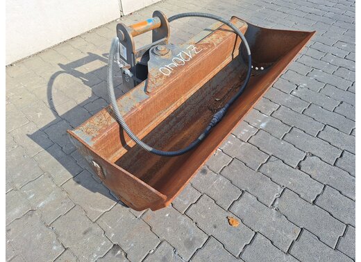 Rädlinger Grabenräumlöffel schwenkbar 1200 mm