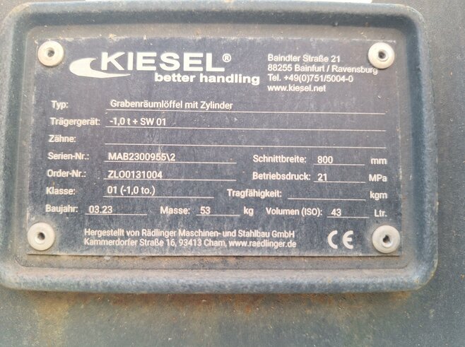 Rädlinger Grabenräumlöffel schwenkbar 800 mm