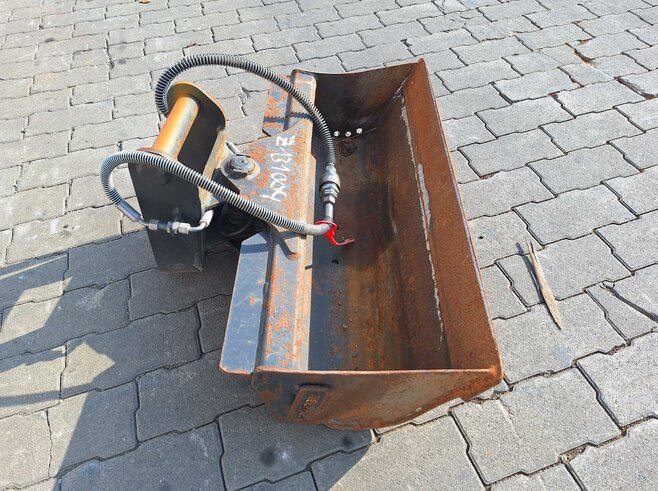 Rädlinger Grabenräumlöffel schwenkbar 800 mm