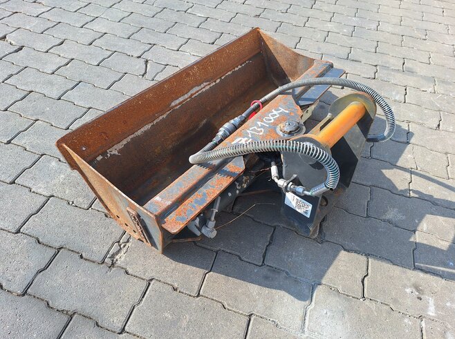 Rädlinger Grabenräumlöffel schwenkbar 800 mm