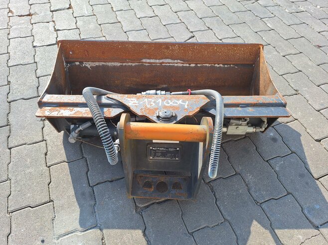 Rädlinger Grabenräumlöffel schwenkbar 800 mm