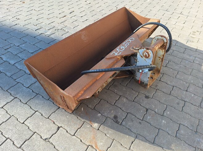 Rädlinger Grabenräumlöffel schwenkbar 1400 mm