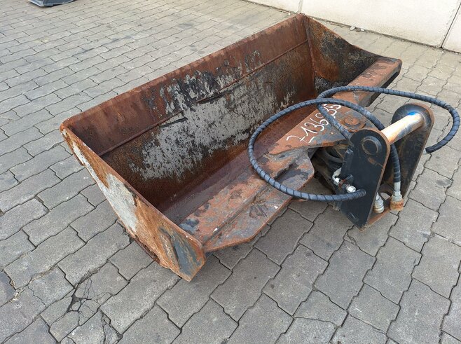 Rädlinger Grabenräumlöffel schwenkbar 1400 mm